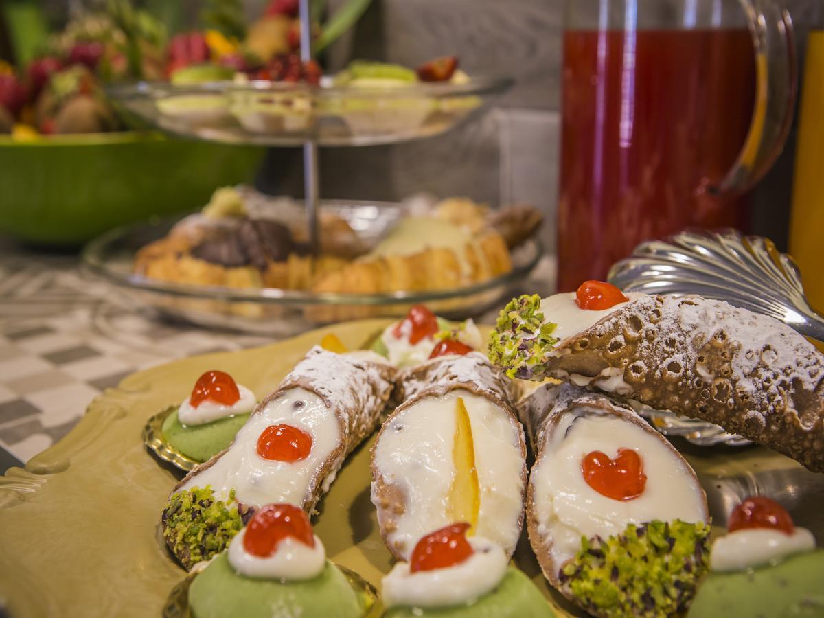 Le Notti Di Morfeo Bed & Breakfast Сан Леоне Екстериор снимка